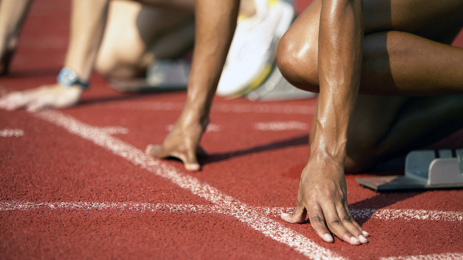 线上线下联动，电竞赛事全场景打造全民狂欢盛典，电竞赛事线上宣传策划